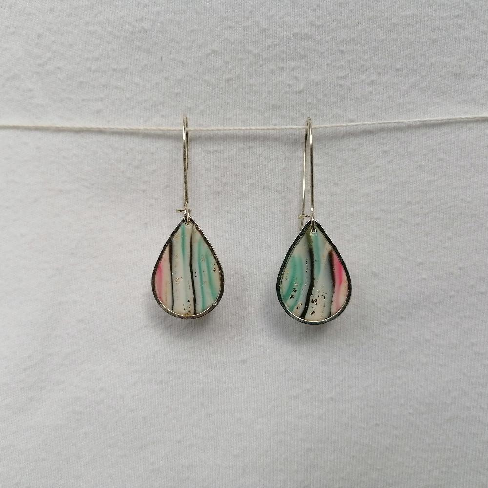 Boucle d'oreille _ "Coup de crayon" 5c