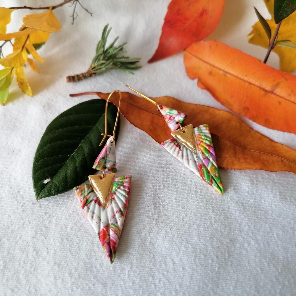 Boucle d'oreille _ "Elégance Florale" 9c