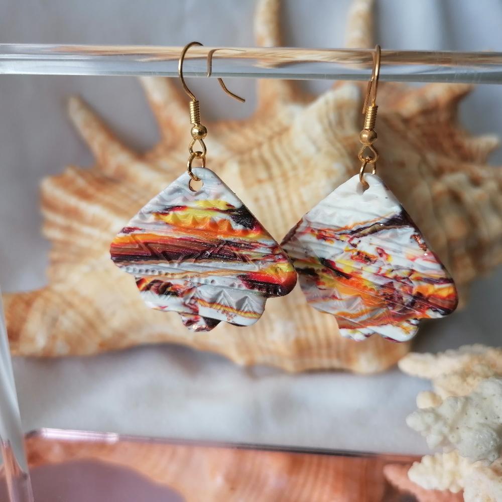 Boucle d'oreille _ "Terre de feu" 16a
