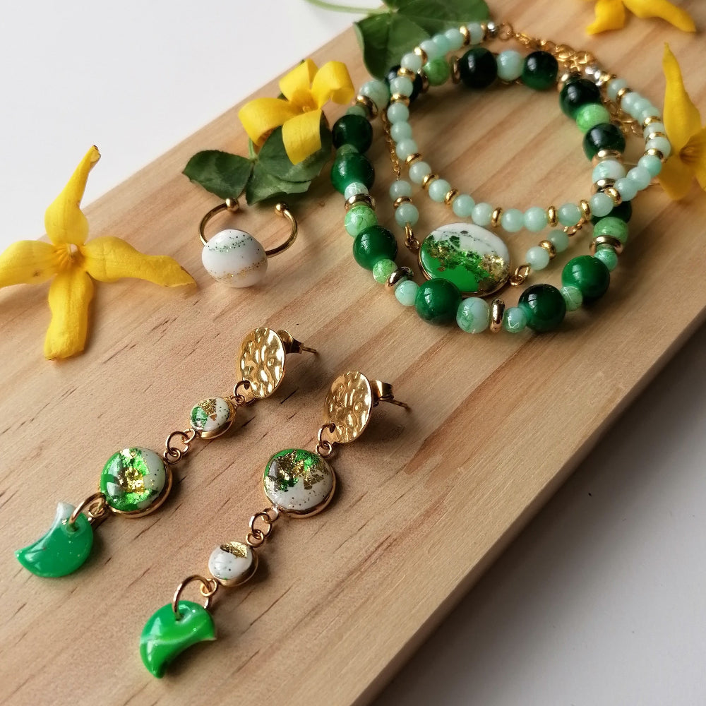 Parure complète n° 1 - bague + 3 bracelets + boucle d'oreille modèle 24