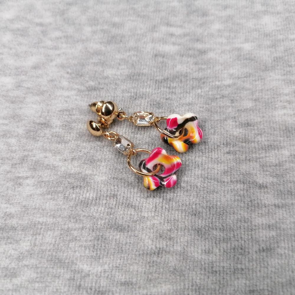 Boucle d'oreille _ "Lipstick Polychrome" 16c