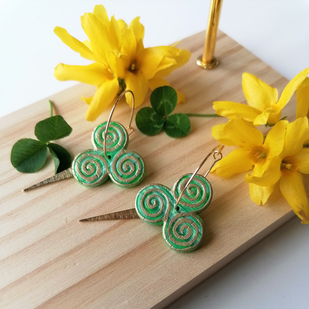 Boucle d'oreille polymère - Saint Patrick 14b