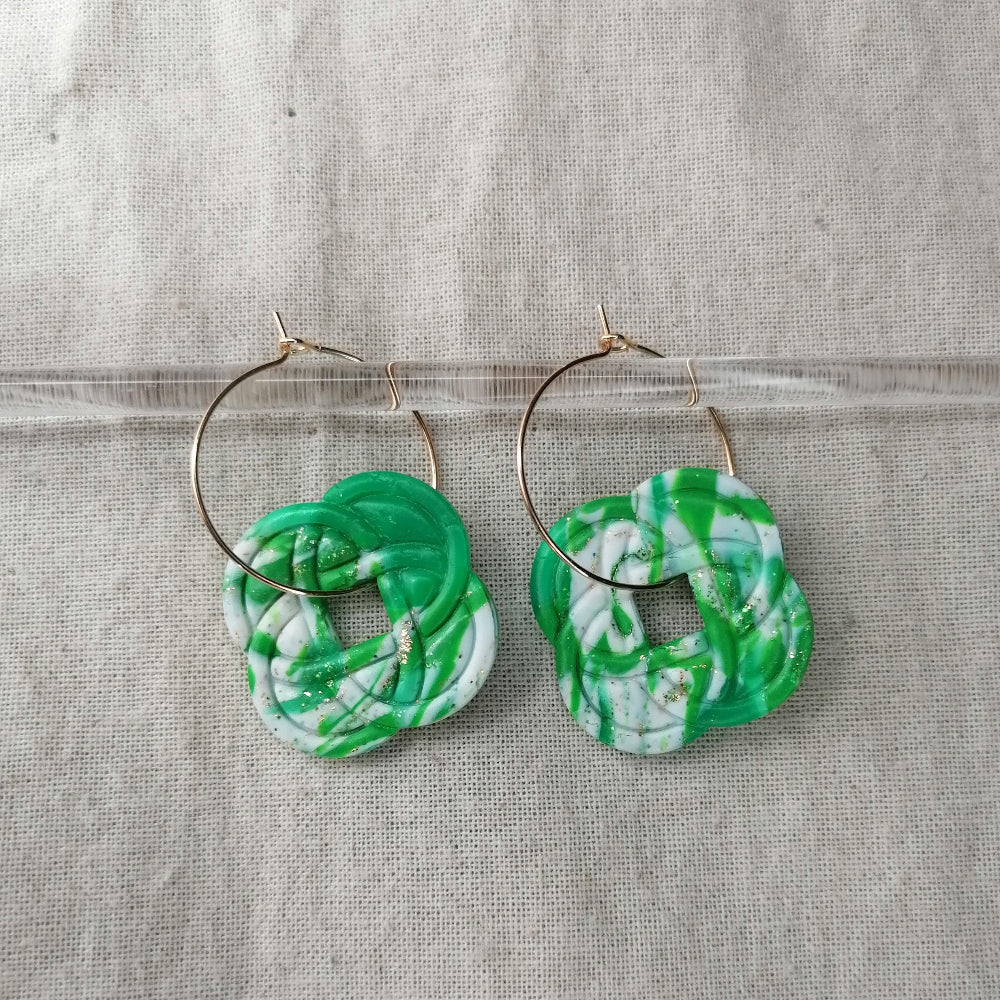 Boucle d'oreille polymère - Saint Patrick 10